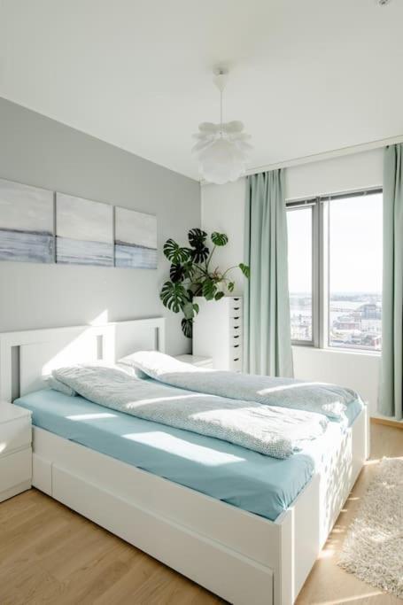 Fabulous Morden In